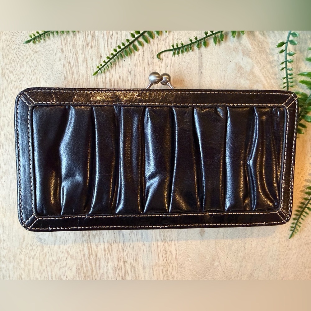FOSSIL Black Leather Clutch Purse Wallet Never Used